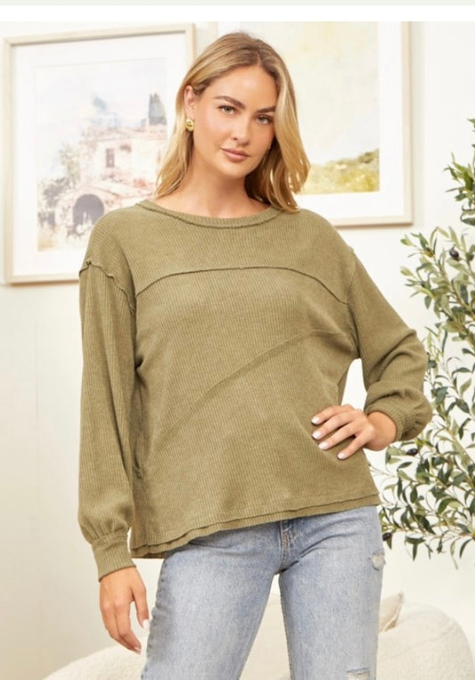 The Olive Essential Top